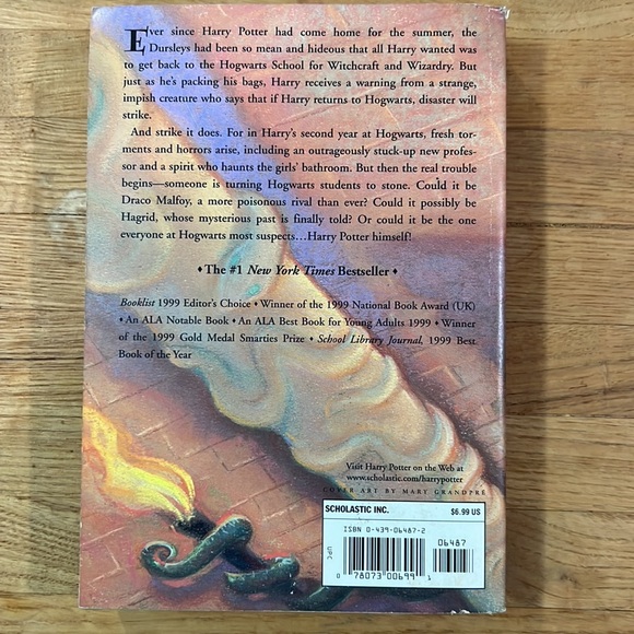 Harry Potter and the Chamber of Secrets by J.K. Rowling - Picture 2 of 2